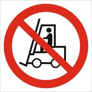Наклейка Запрещается движение средств напольного транспорта